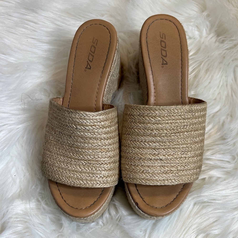 Soda wedges shoes size 8